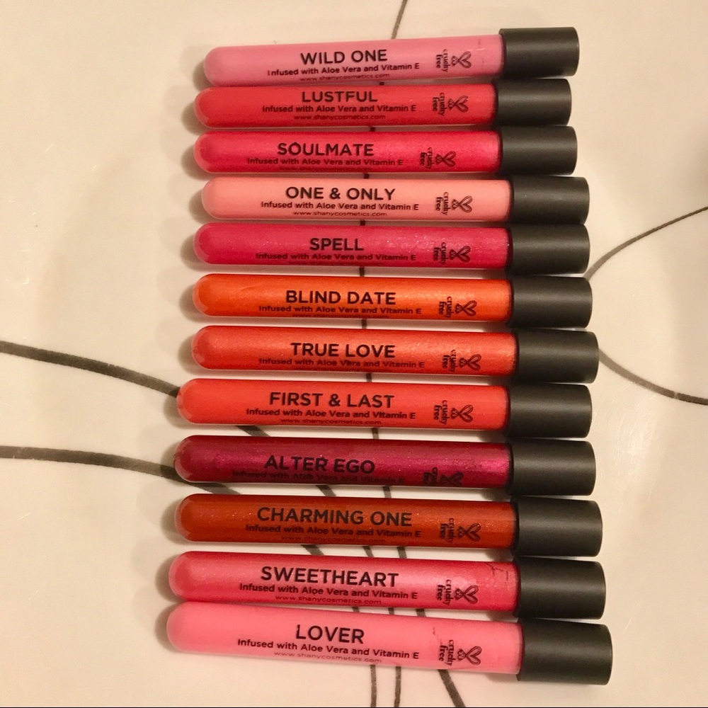 Choose your color lipgloss! - Picture 5 of 5